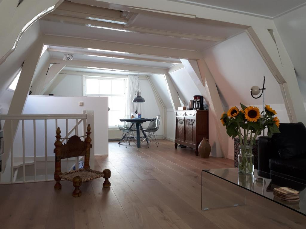 Captains House room 3