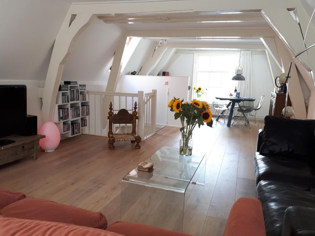 Captains House room 4